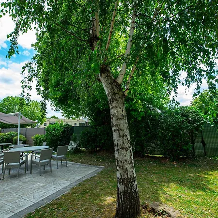 Logis - Le Relais Du Parisis 2* Villeparisis