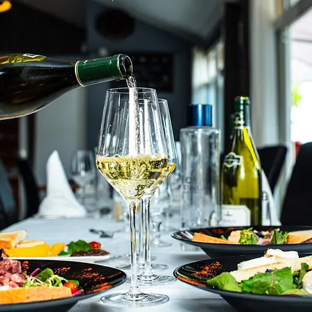 Logis - Le Relais Du Parisis Villeparisis