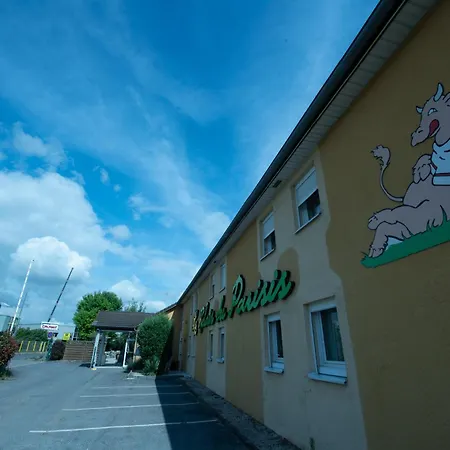 ホテル Logis - Le Relais Du Parisis 2*