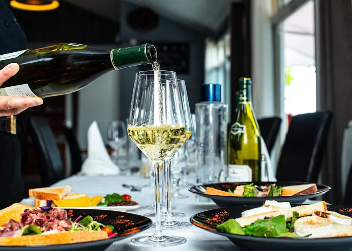 Logis - Le Relais Du Parisis Villeparisis