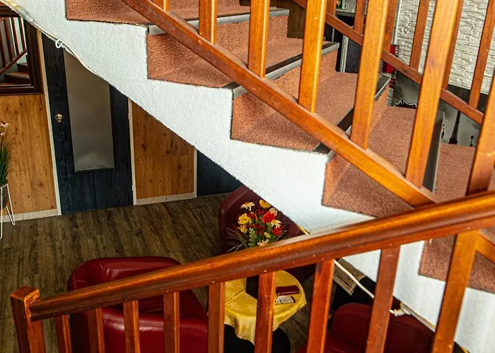 Logis - Le Relais Du Parisis 2* Villeparisis
