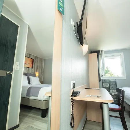 Hotell Logis - Le Relais Du Parisis Villeparisis