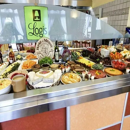 Logis - Le Relais Du Parisis Hotell Villeparisis